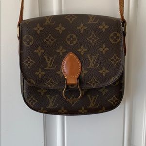 LOUIS VUITTON Monogram Saint Cloud MM